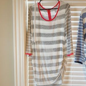 Soft and chic maternity shirt - 3/4 sleeves